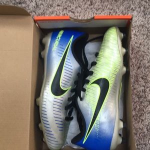 Nike soccer shoe
